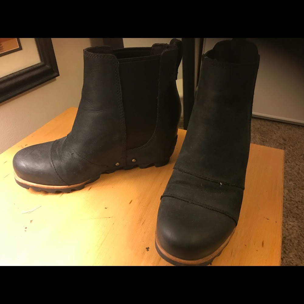 Sorel Lea Wedge Booties